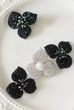 three petals-2 three petals-2